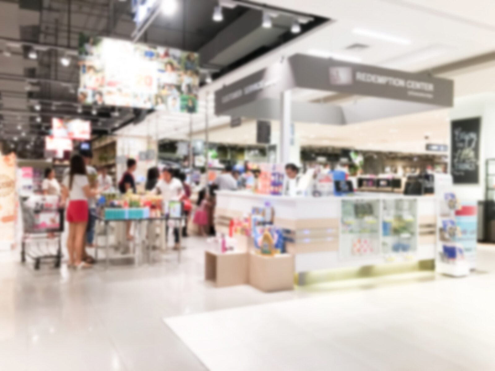 A roll-up készítés látványos vizuális marketingeszközt eredményez.